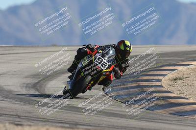 media/Dec-07-2025-CVMA (Sun) [[3e7d2de5dc]]/Race 5-Formula UL-CVMA Hooligans-American Thunder/